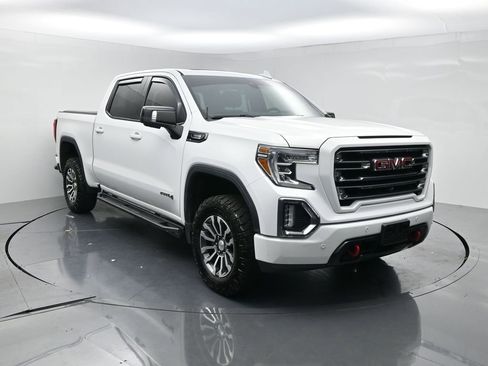 Used 2021 GMC Sierra 1500 AT4 w/ AT4 Value Package AWD/4WD image 2