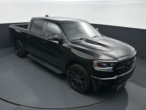 Used 2023 RAM 1500 Laramie AWD/4WD image 17