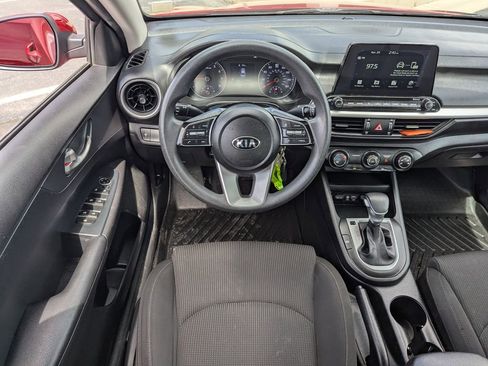 Used 2021 Kia Forte LXS FWD image 27