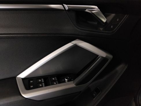 Used 2021 Audi Q3 2.0T Premium w/ Convenience Package image 26