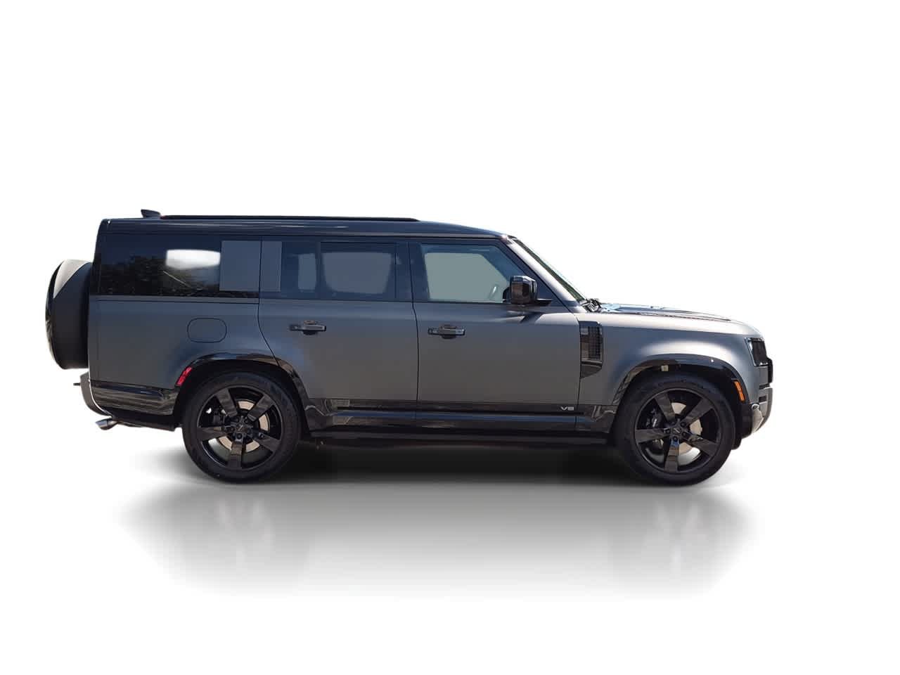 New 2026 Land Rover Defender 130 V8 AWD/4WD image 9