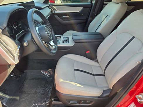 Certified 2025 MAZDA CX-90 3.3 Turbo w/ Preferred Package AWD/4WD image 15