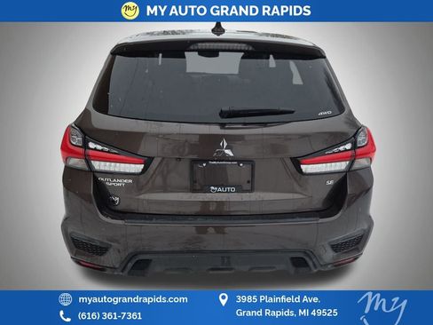 Used 2020 Mitsubishi Outlander Sport AWD image 11