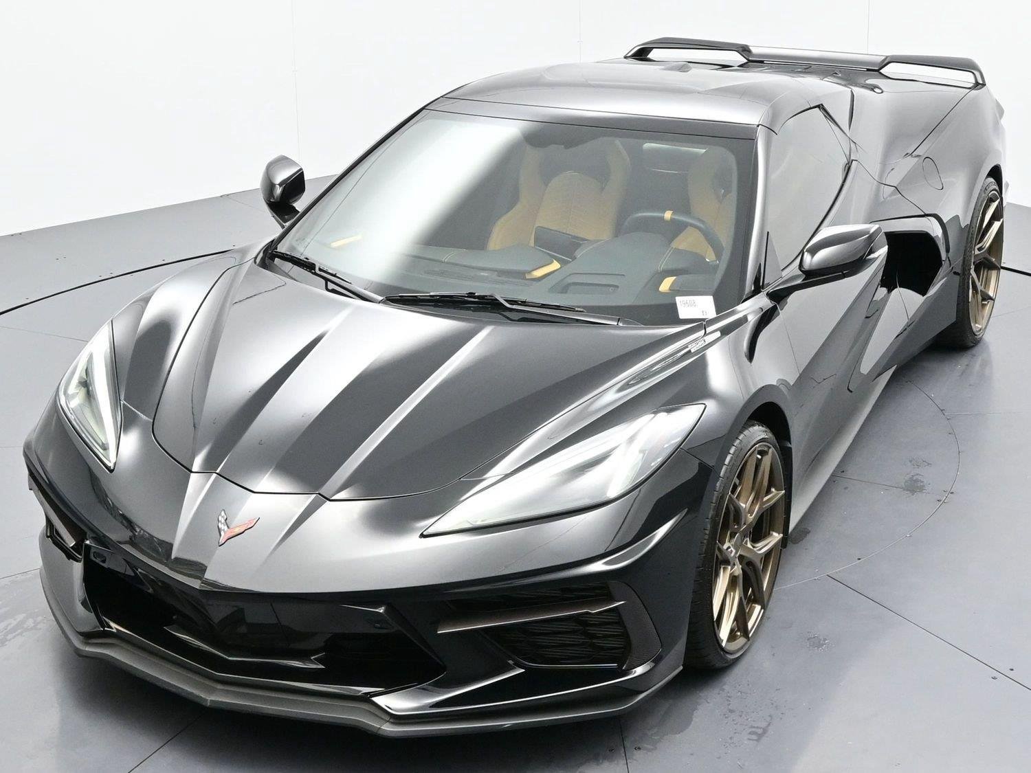 Used 2021 Chevrolet Corvette Stingray Premium Conv w/ Z51 Performance Package RWD image 47