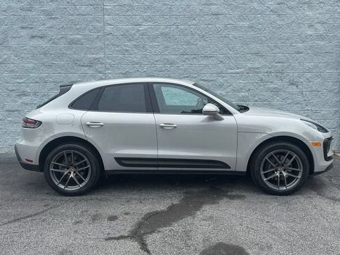 Used 2023 Porsche Macan AWD/4WD image 7
