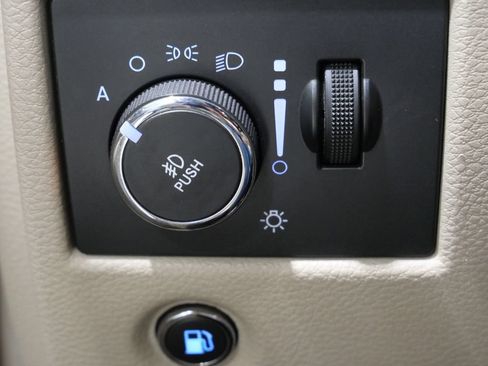 Used 2014 Jeep Grand Cherokee Laredo w/ Quick Order Package 23E RWD image 14
