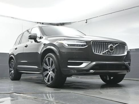 Certified 2023 Volvo XC90 B6 Ultimate w/ Protection Package Premier AWD/4WD image 35
