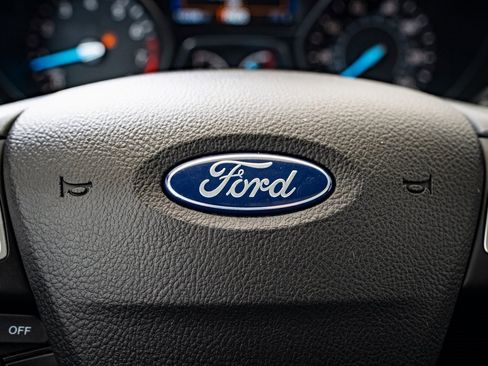 Used 2018 Ford Escape Titanium image 26