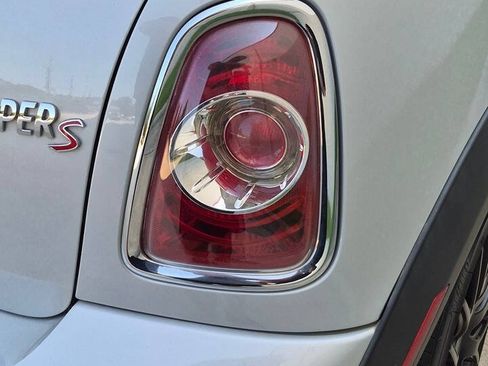 Used 2013 MINI Cooper Roadster S FWD image 25