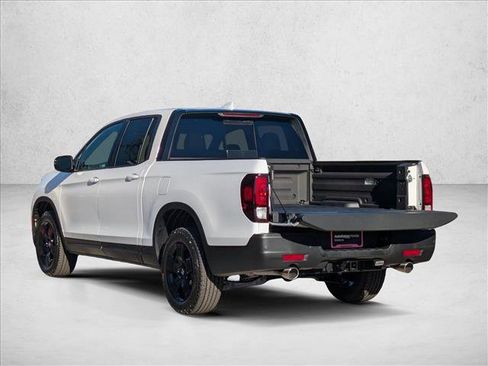 New 2026 Honda Ridgeline Black Edition image 9