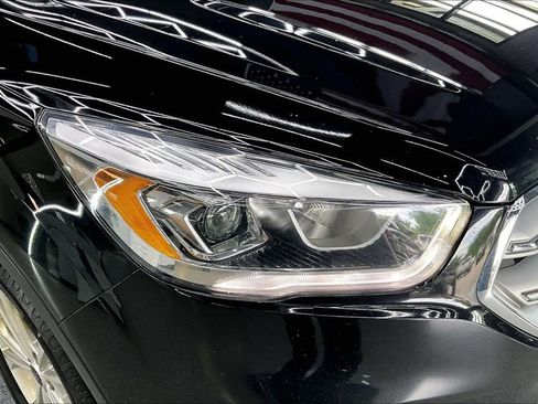 Used 2018 Ford Escape SEL AWD/4WD image 32
