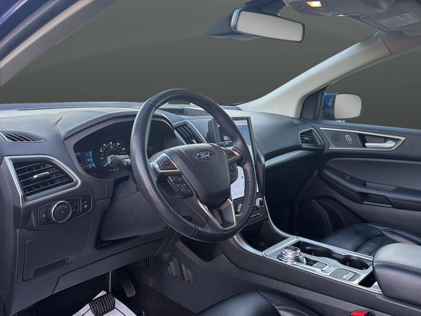 Used 2024 Ford Edge SEL w/ Convenience Package AWD/4WD image 9
