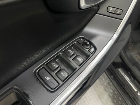 Used 2016 Volvo V60 T5 Premier FWD image 14