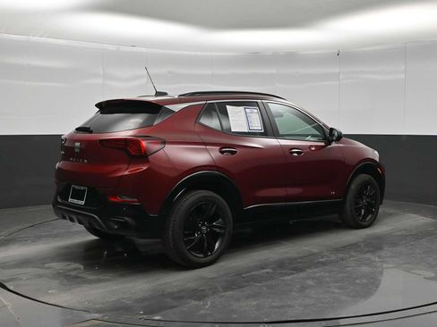 Used 2025 Buick Encore GX Sport Touring w/ Advanced Technology Package AWD/4WD image 7