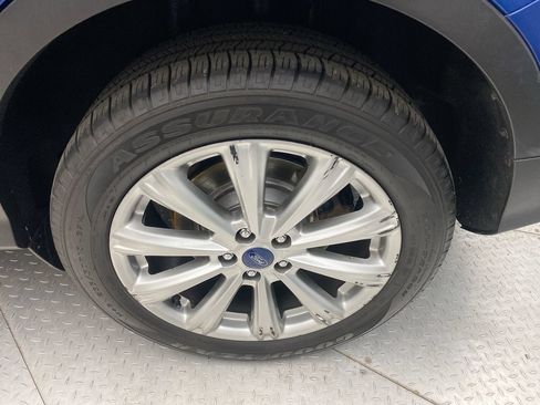 Used 2018 Ford Escape Titanium AWD/4WD image 10