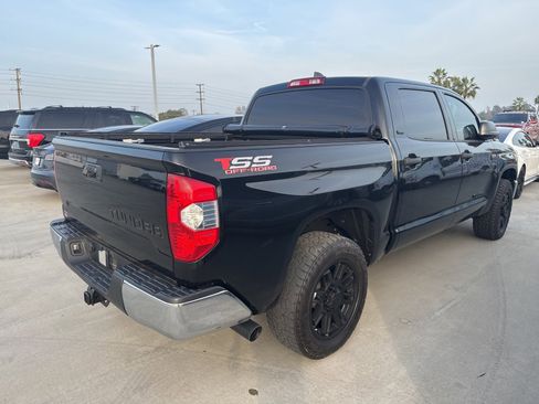 Used 2021 Toyota Tundra SR5 w/ SR5 Upgrade Package image 3