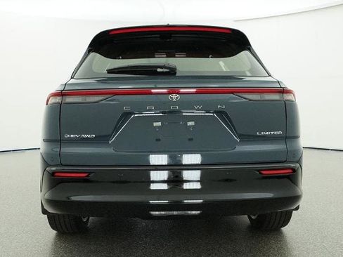 New 2026 Toyota Crown Signia AWD/4WD image 23