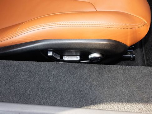 Used 2025 Lotus Emira image 58