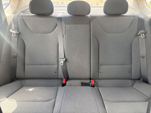 Used 2025 Kia K4 FWD image 37