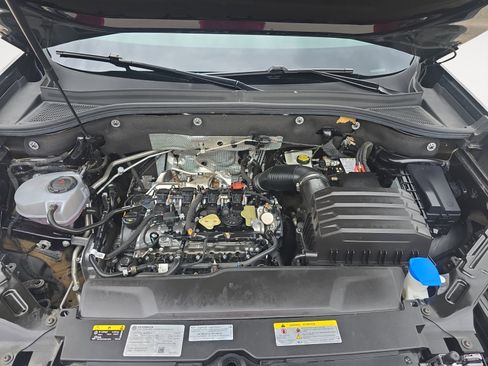 Used 2024 Volkswagen Atlas Cross Sport SE image 29