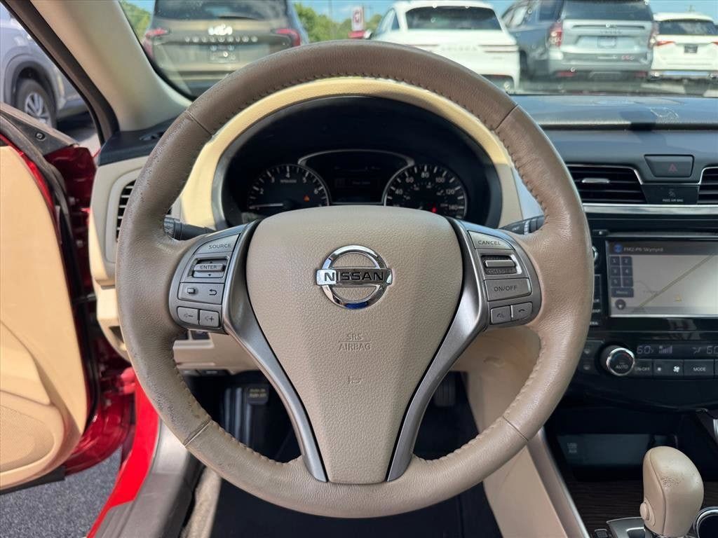 Used 2015 Nissan Altima 2.5 SL w/ Technology Package FWD image 23