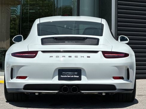 Certified 2016 Porsche 911 R RWD image 7