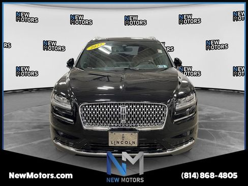 Used 2022 Lincoln Nautilus Reserve w/ Equipment Group 201A AWD/4WD image 8