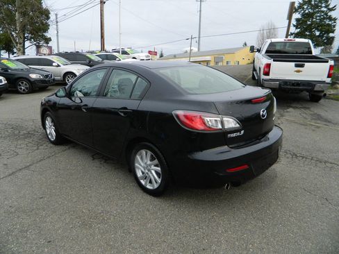 Used 2013 MAZDA MAZDA3 i Touring image 6