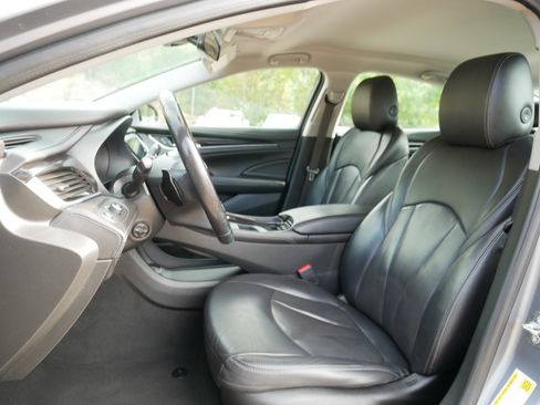 Used 2018 Buick LaCrosse Premium FWD image 34