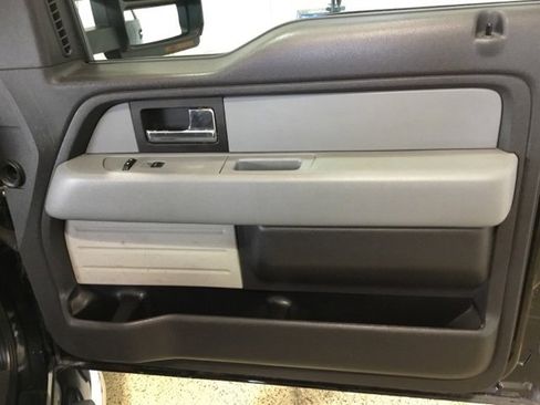 Used 2013 Ford F150 XLT w/ Luxury Equipment Group image 47