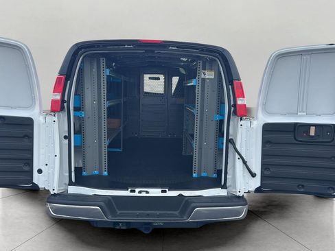 New 2026 Chevrolet Express 2500 w/ Driver Convenience Package RWD image 4