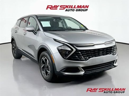 Used 2023 Kia Sportage LX AWD/4WD image 1