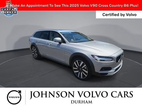 Certified 2025 Volvo V90 B6 Cross Country Plus AWD/4WD image 2