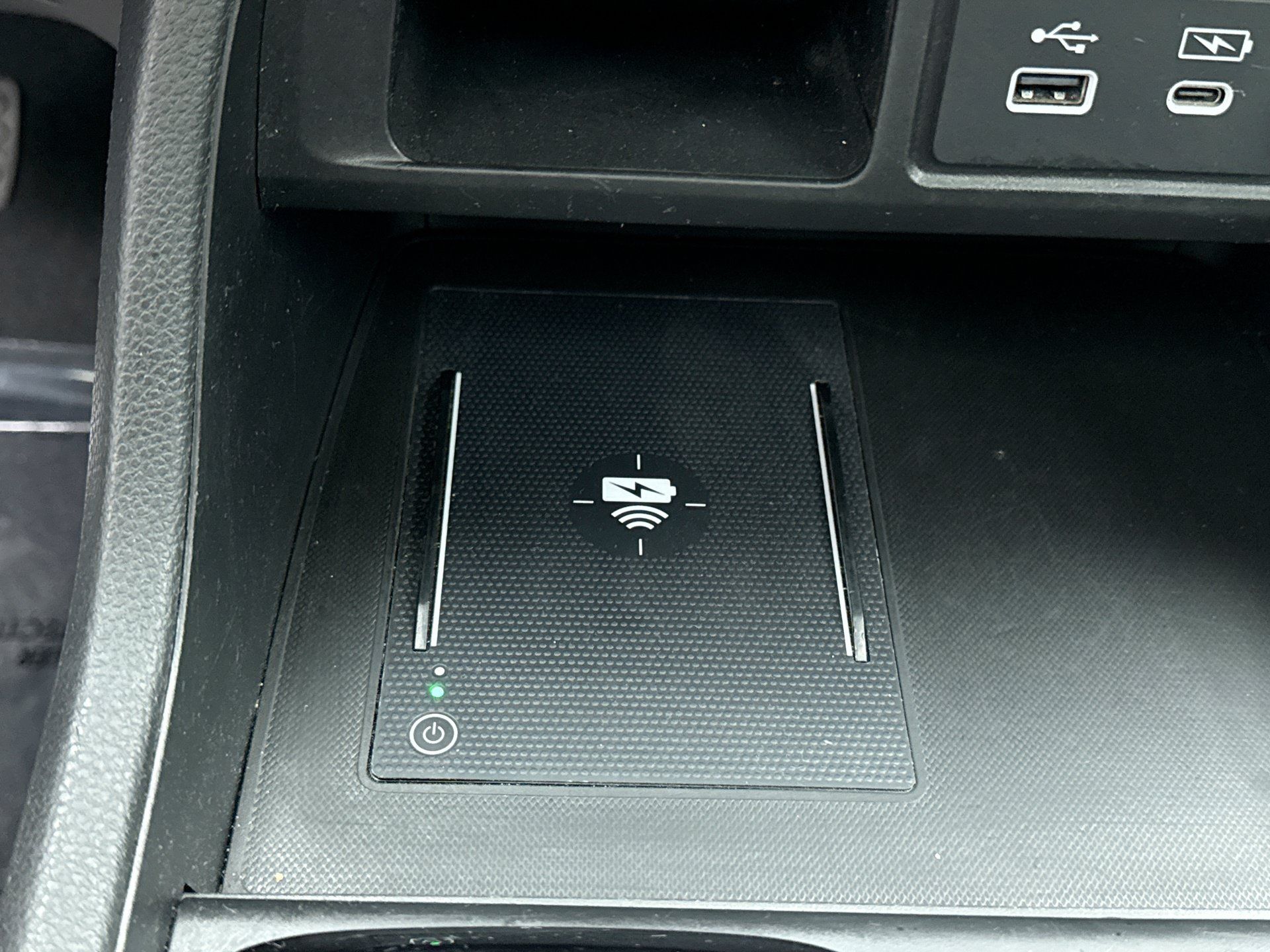 Used 2023 Honda Pilot Touring image 17