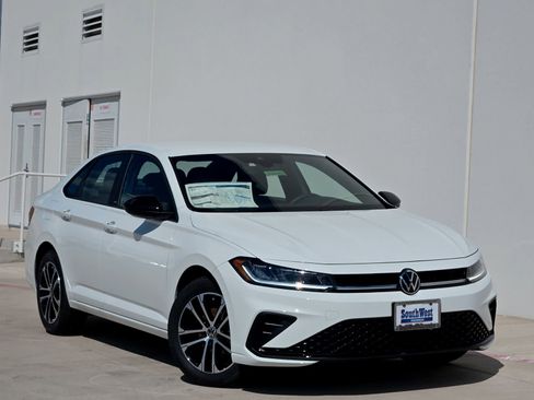 New 2025 Volkswagen Jetta Sport image 2