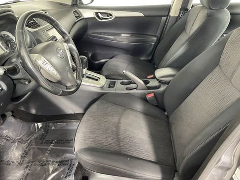 Used 2015 Nissan Sentra SV image 2