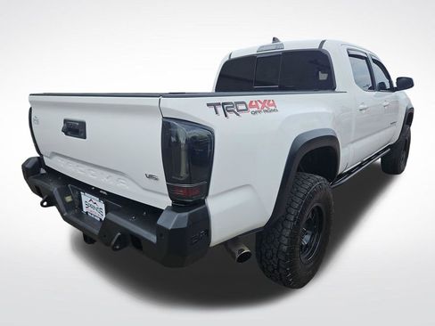 Used 2023 Toyota Tacoma TRD Off-Road AWD/4WD image 5