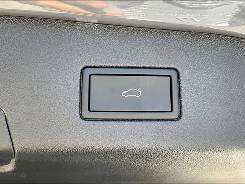 Used 2023 Volkswagen ID.4 Pro S RWD image 25