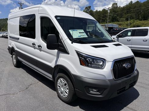 New 2025 Ford Transit 250 XL w/ Exterior Upgrade Package image 4