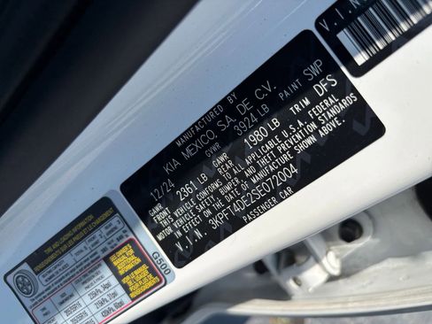 Used 2025 Kia K4 FWD image 24