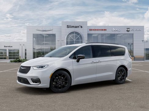 New 2026 Chrysler Pacifica Select w/ S Appearance Package FWD image 2