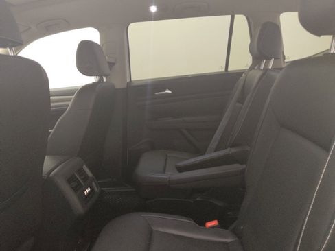 Used 2021 Volkswagen Atlas SEL FWD image 18