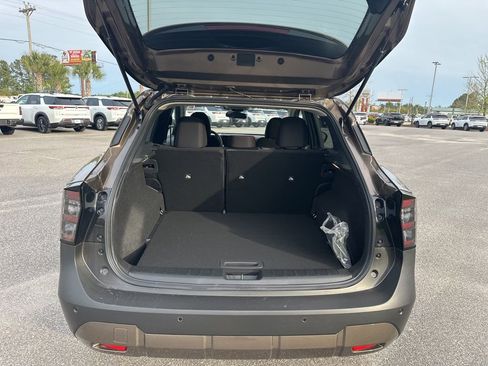 New 2026 Nissan Kicks SV image 23