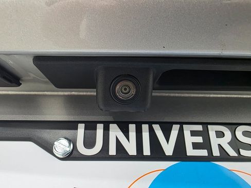 Used 2020 Chevrolet Equinox LT image 27