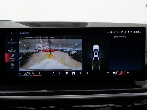 Used 2024 BMW X6 M60i w/ M Sport Professional Package image 20