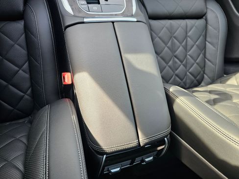 New 2026 BMW X5 xDrive40i w/ Executive Package image 24