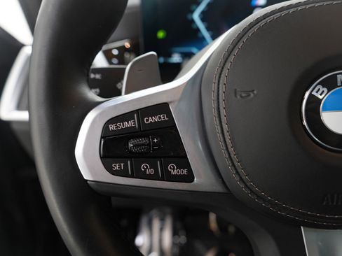 Used 2024 BMW X5 xDrive40i w/ M Sport Package image 30