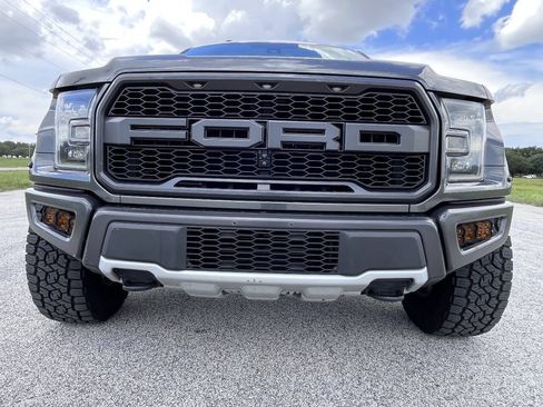 Used 2017 Ford F150 Raptor w/ Equipment Group 802A Luxury AWD/4WD image 16