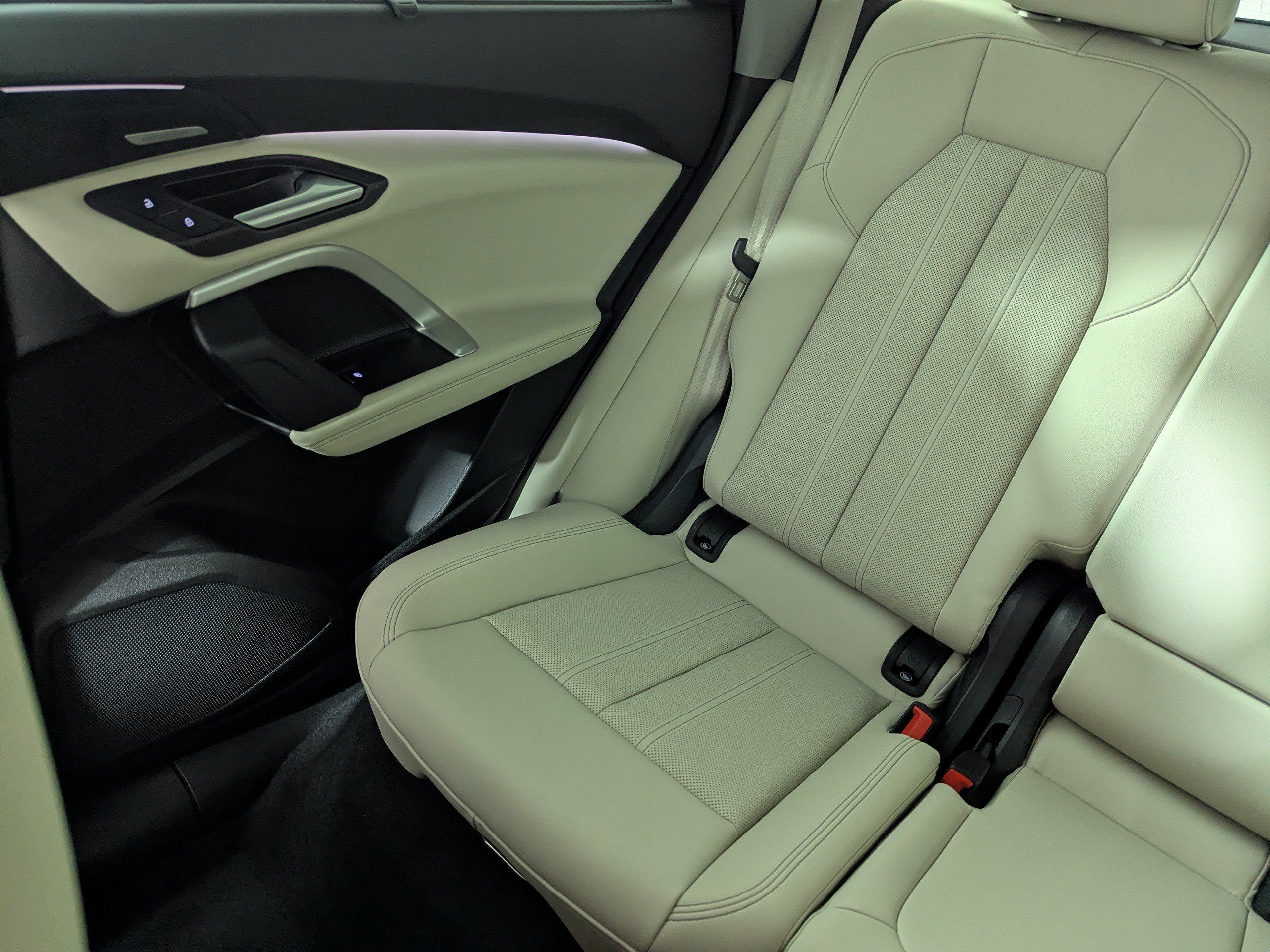 Certified 2025 Audi Q5 Premium w/ Premium Plus AWD/4WD image 10
