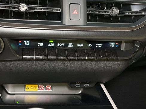 New 2026 Lexus UX 300h AWD image 23